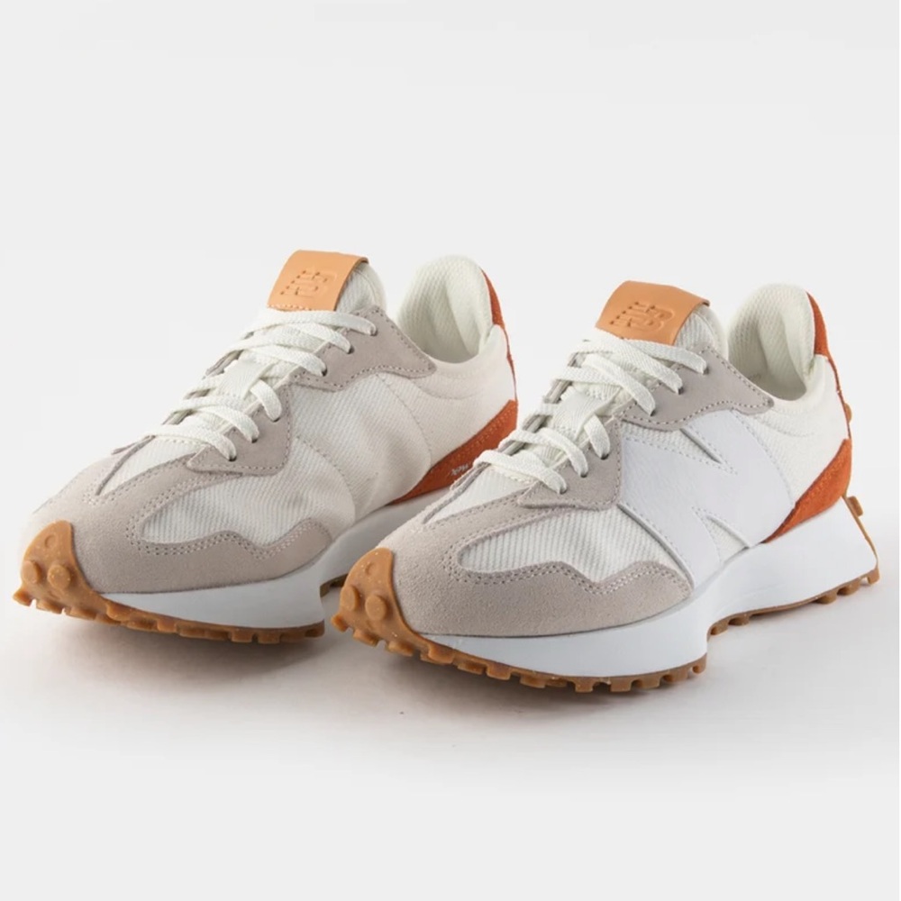 New Balance 327